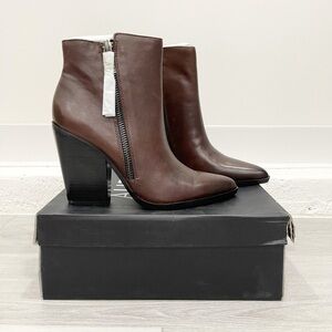 Naturalizer Rooney Dual Zip Bootie Chocolate 10.5
